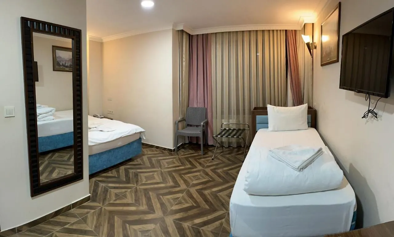 Hotel Uemit Yenikapi Istambul